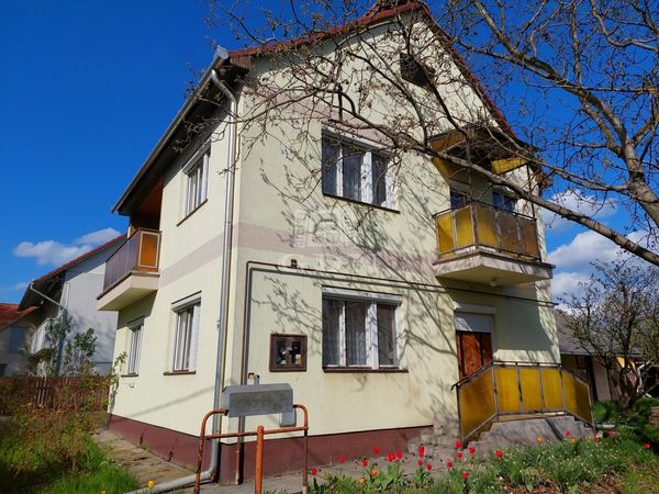 出卖 Hajdúnánás 家庭别墅