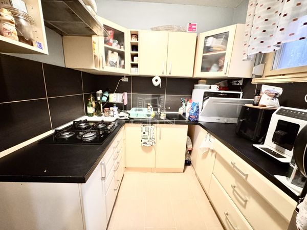 Eladó Budapest XVIII. kerület Lakás (panel)