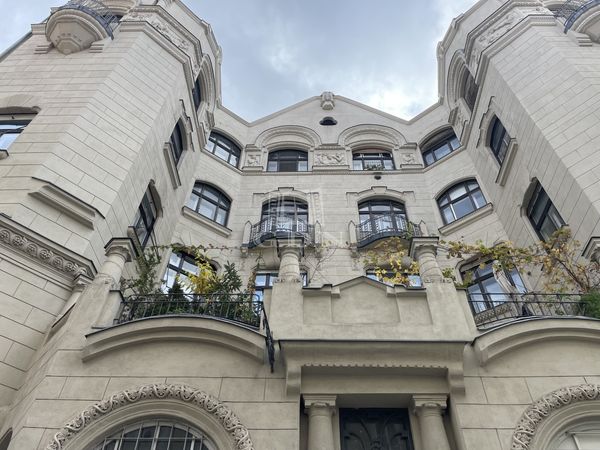 Продается Budapest VI. kerület Квартира (кирпичная)