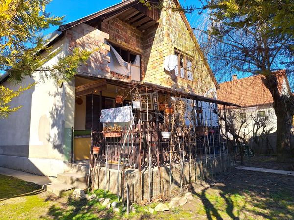 Продается Zsámbék Частный дом