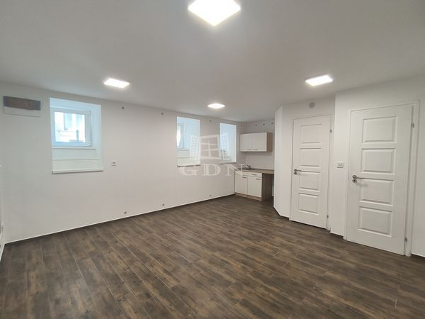 For rent Budapest IX. kerület Commercial - Commercial premises