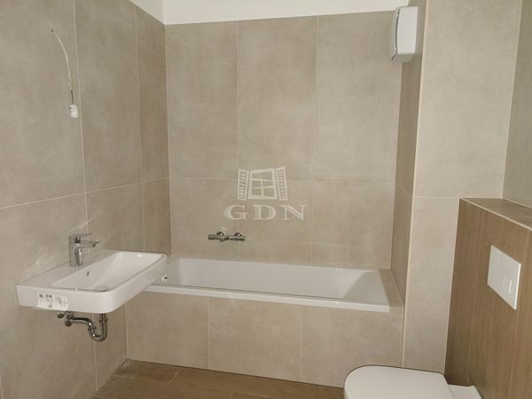 Eladó Budapest XIII. kerület Lakás