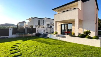 Törökbálint Ikerház - 335.000.000 Ft