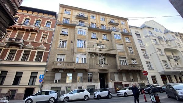 Eladó Budapest VIII. kerület Lakás