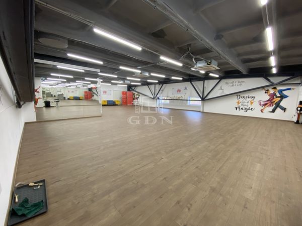 Verkauf Budapest XI. kerület Gewerbe - Geschäftsräume