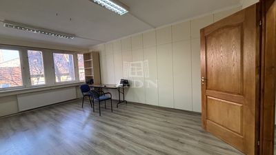 Győr 办公室 - 90.000 HUF