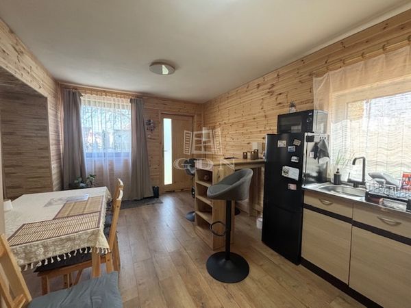 Eladó Ács Családi ház