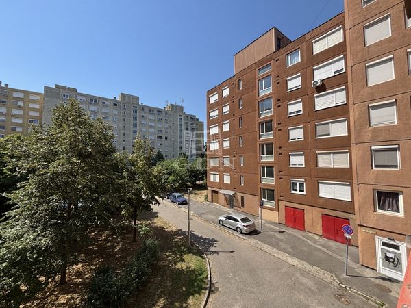 Продается Győr Квартира