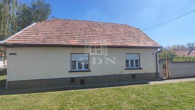 Bácsborsód Családi ház - 10.500.000 Ft