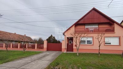 Érsekcsanád Családi ház - 150.000.000 Ft