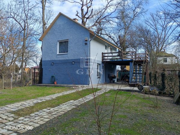 Eladó Baja Nyaraló