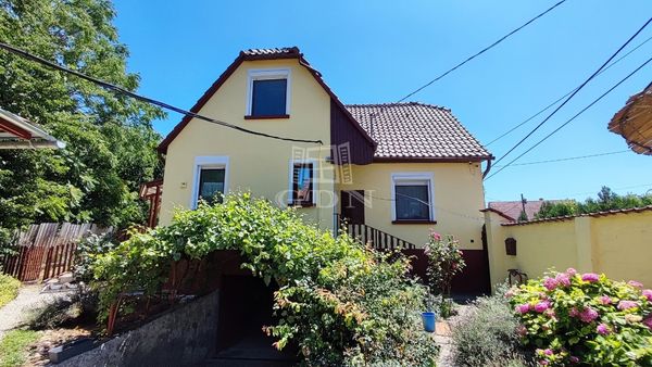 Eladó Baja Családi ház