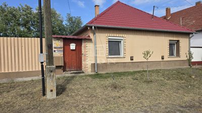 Kunbaja Családi ház - 23.000.000 Ft