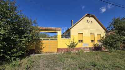 Tataháza Családi ház - 6.900.000 Ft