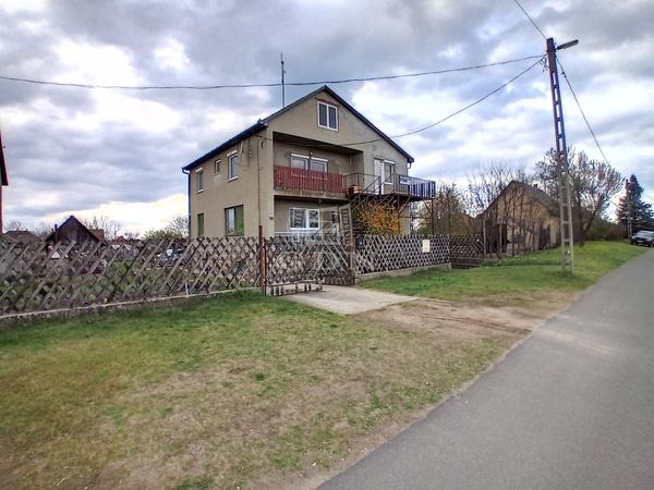 Eladó Érsekcsanád Családi ház