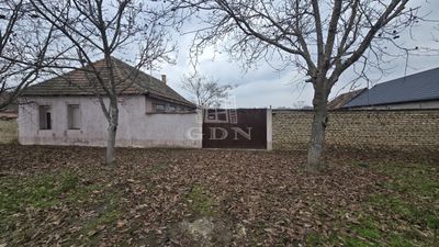 Madaras Családi ház - 5.000.000 Ft