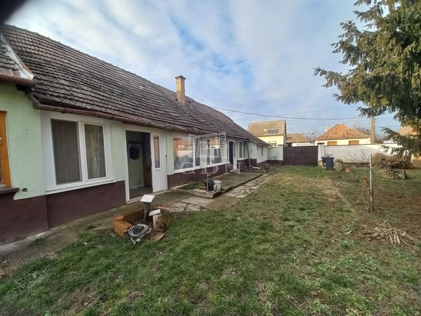 Vânzare Csátalja Casa Familiala