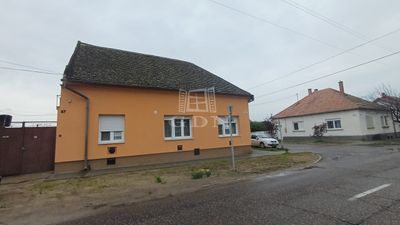 Baja Family House - 38.500.000 HUF