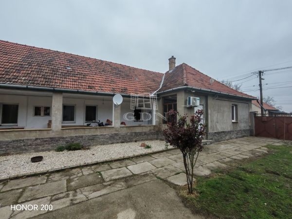 Eladó Katymár Családi ház