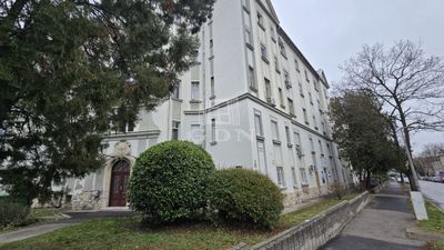 Pécs Lakás - 62.000.000 Ft