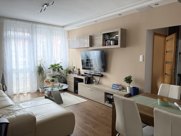 Eladó Gödöllő Lakás