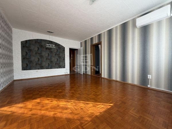 Eladó Budapest XIV. kerület Lakás