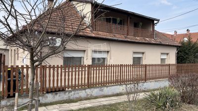 Gödöllő Casa Familiala - 174.900.000 HUF
