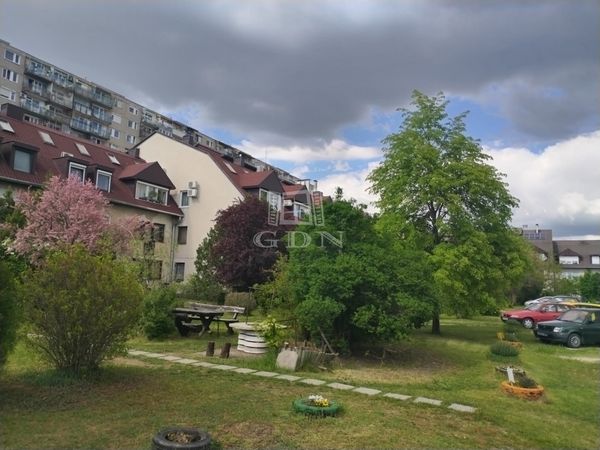 Eladó Budapest XVIII. kerület Lakás