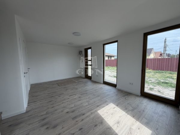 Verkauf Tura Reihenhaus