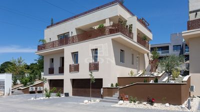 Mogyoród Lakás - 229.000.000 Ft