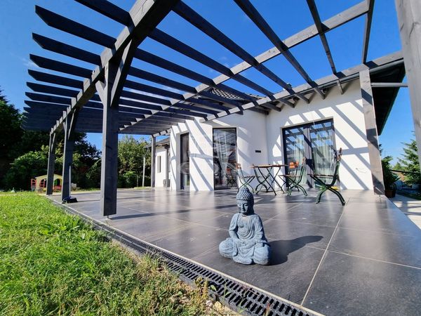 Vânzare Mogyoród Casa Familiala