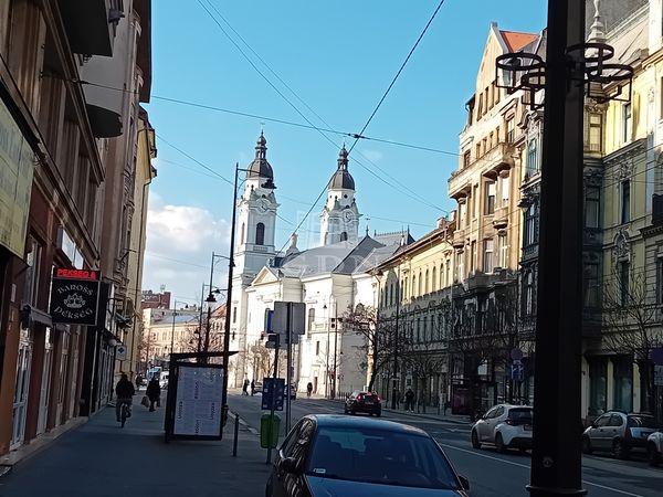 Eladó Budapest VIII. kerület Lakás (téglaépítésű)