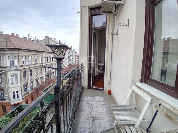 Miete Budapest IX. kerület Wohnung (Ziegel)