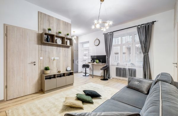 For sale Budapest VI. kerület Flat (brick)