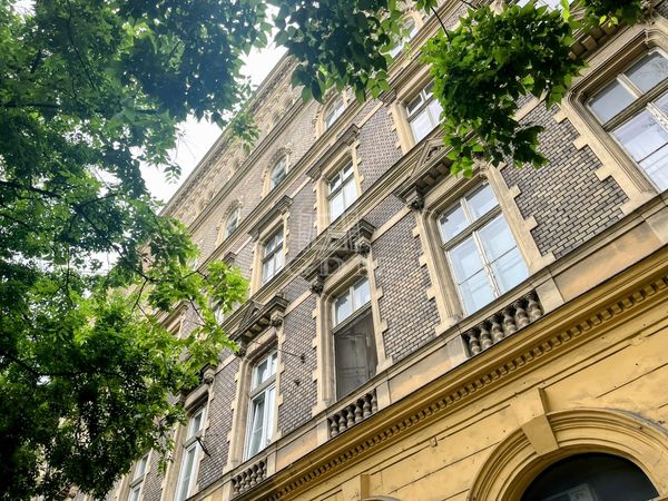 Продается Budapest VIII. kerület Квартира (кирпичная)