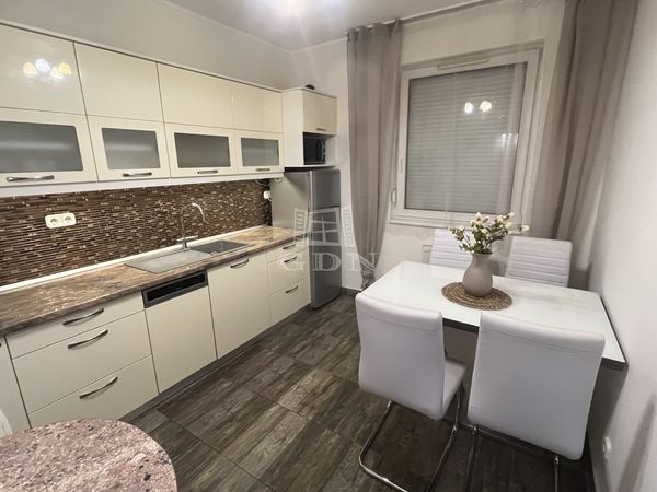 Eladó Budapest IX. kerület Lakás