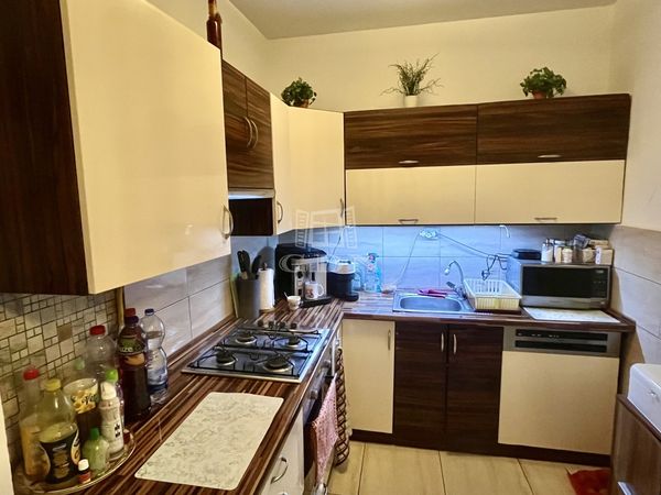 出卖 Budapest IX. kerület 公寓房（砖头）