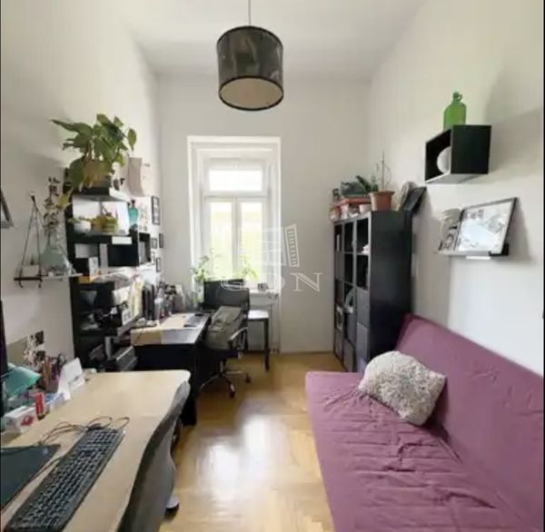 Eladó Budapest IX. kerület Lakás (téglaépítésű)