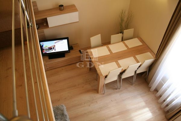 Eladó Budapest VI. kerület Lakás (téglaépítésű)