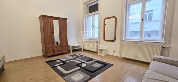 Eladó Budapest VII. kerület Lakás