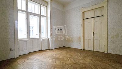 Budapest, VI. kerület Lakás - 73.900.000 Ft