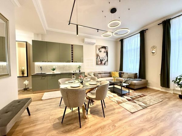 Eladó Budapest VII. kerület Lakás