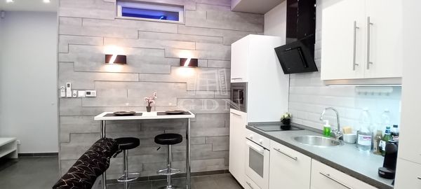 Eladó Budapest VII. kerület Lakás