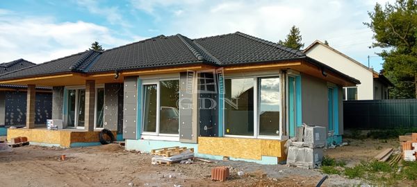 Продается Gödöllő Совмещенный дом