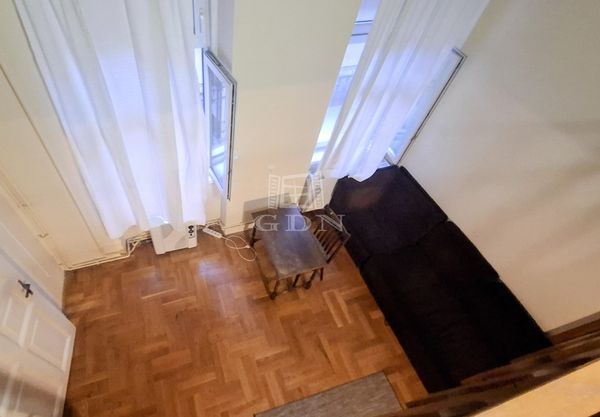 Продается Budapest VI. kerület Квартира (кирпичная)