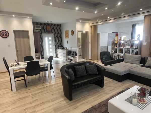 Eladó Hernád Ikerház