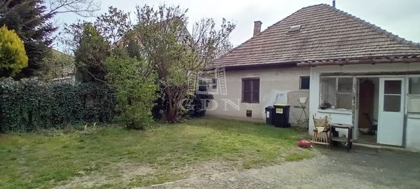 出卖 Gödöllő 家庭别墅