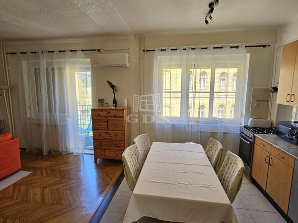 Eladó Budapest VIII. kerület Lakás (téglaépítésű)