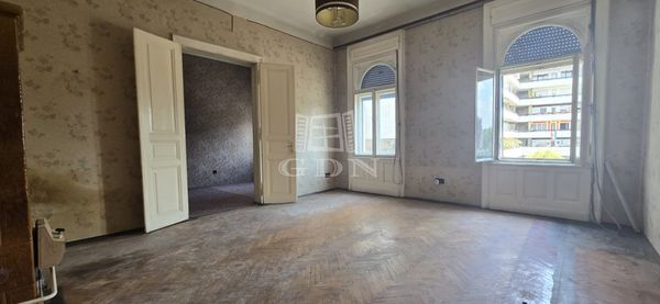 Eladó Budapest VIII. kerület Lakás