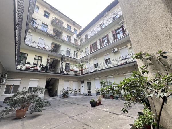 Продается Budapest IX. kerület Квартира (кирпичная)